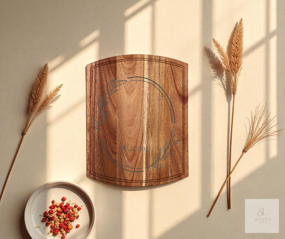 Foxglove Lane – Classic Frame Monogram