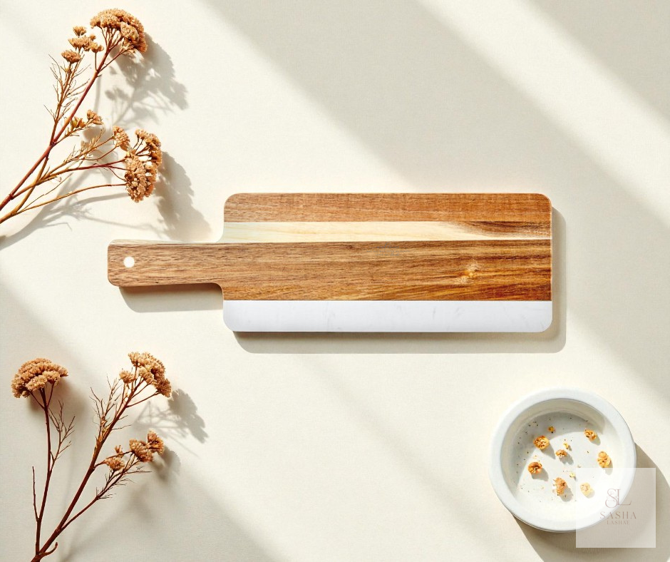 Welcome Leaves As Friends Charcuterie Board