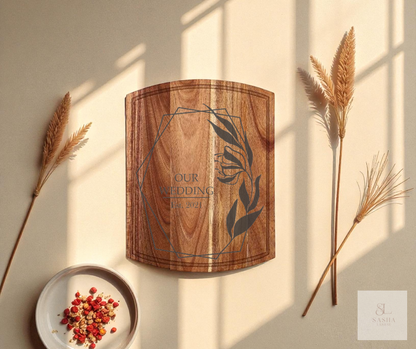 Hawthorne Hill – Botanical Frame Motif