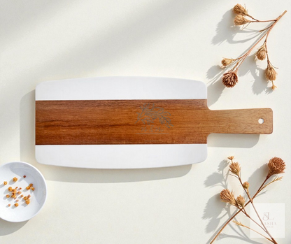 Cloverhill – Traditional Frame Style Charcuterie Board